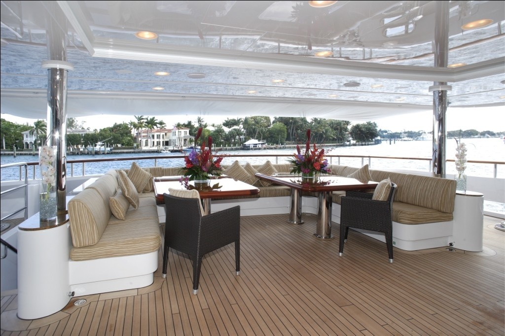 [61m-Yacht-DIAMONDS-ARE-FOREVER]-6527-136.jpg