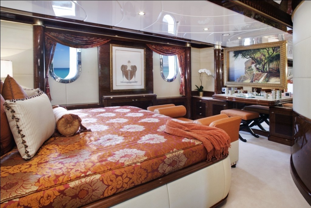 [61m-Yacht-DIAMONDS-ARE-FOREVER]-6527-48.jpg