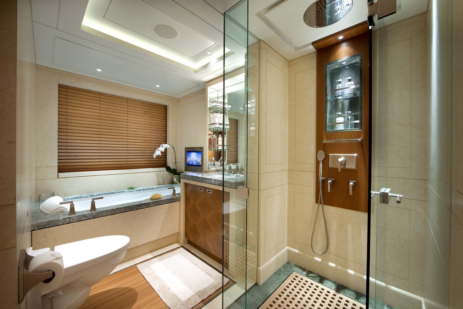 [63m-Yacht-LADY-BRITT]-6132-109.jpg