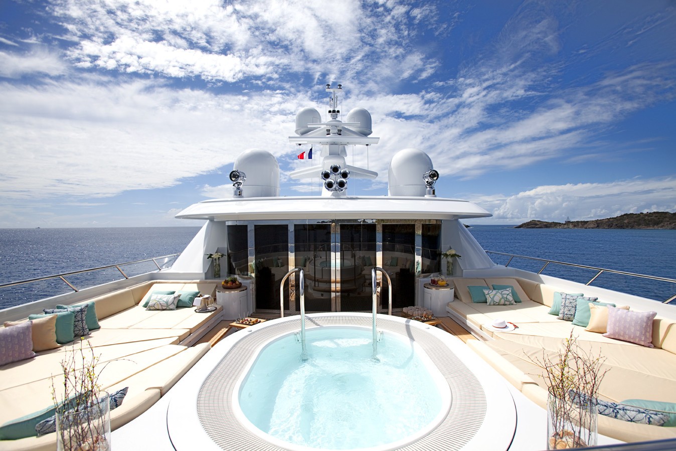 [63m-Yacht-LADY-BRITT]-6132-164.jpg