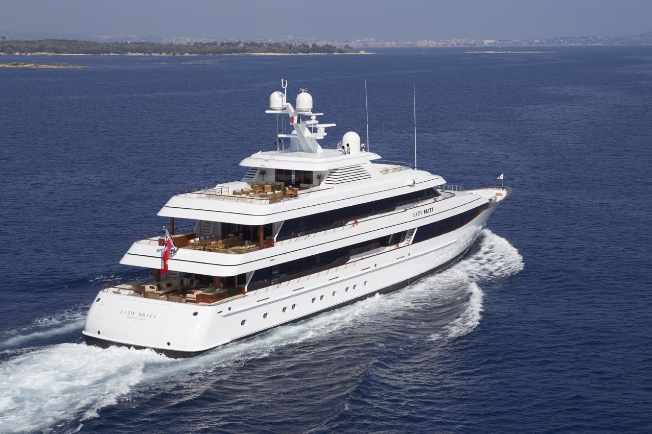 [63m-Yacht-LADY-BRITT]-6132-214.jpg
