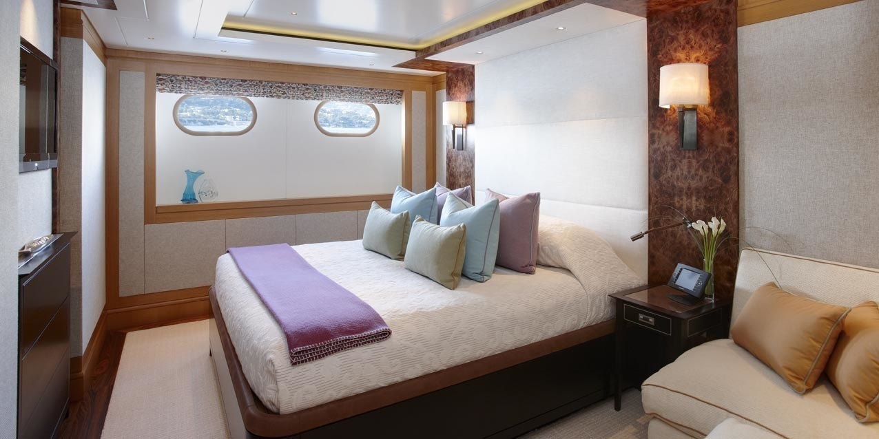 [63m-Yacht-LADY-BRITT]-6132-24.jpg