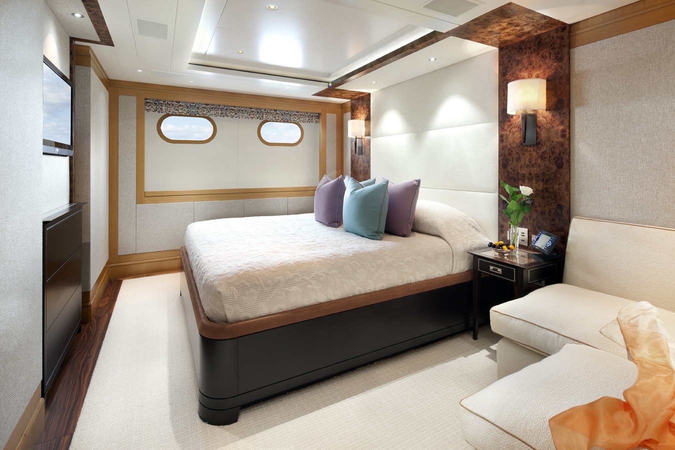 [63m-Yacht-LADY-BRITT]-6132-46.jpg