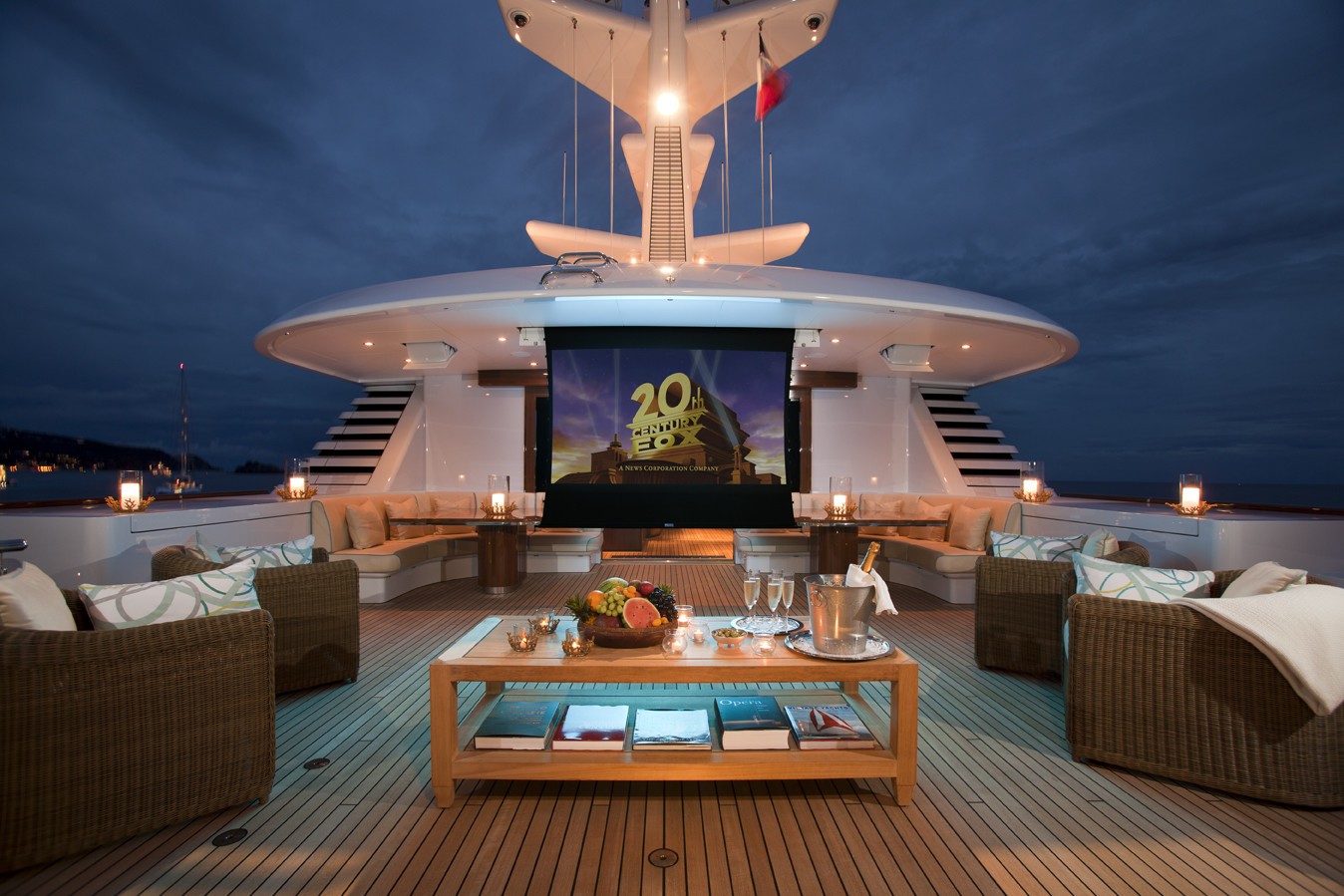 [63m-Yacht-LADY-BRITT]-6132-78.jpg