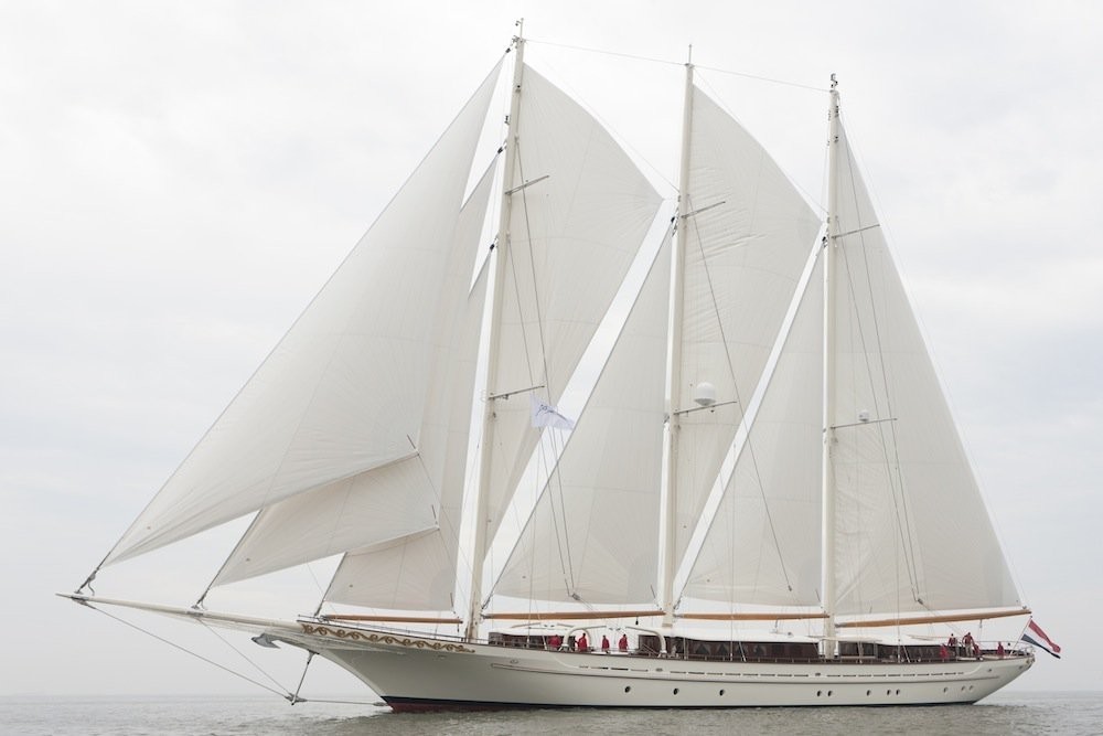 [64m-Yacht-MIKHAIL-S-VORONTSOV]-6335-23.jpg