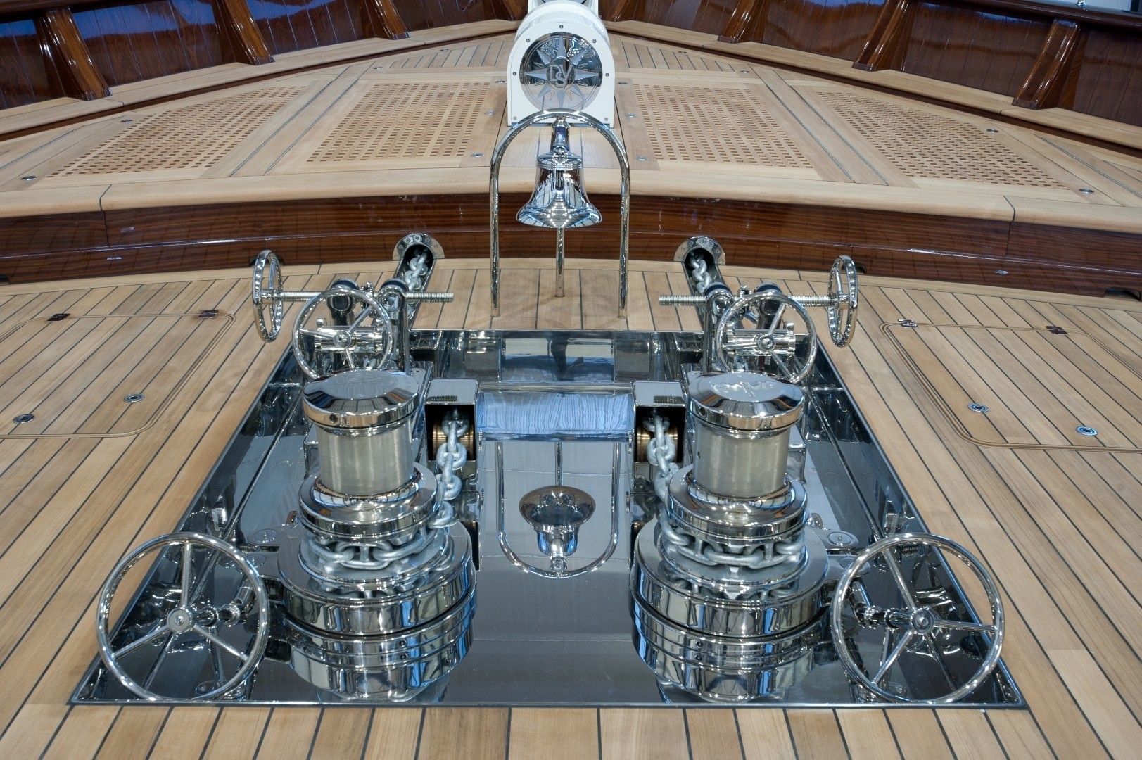 [64m-Yacht-MIKHAIL-S-VORONTSOV]-6335-26.jpg