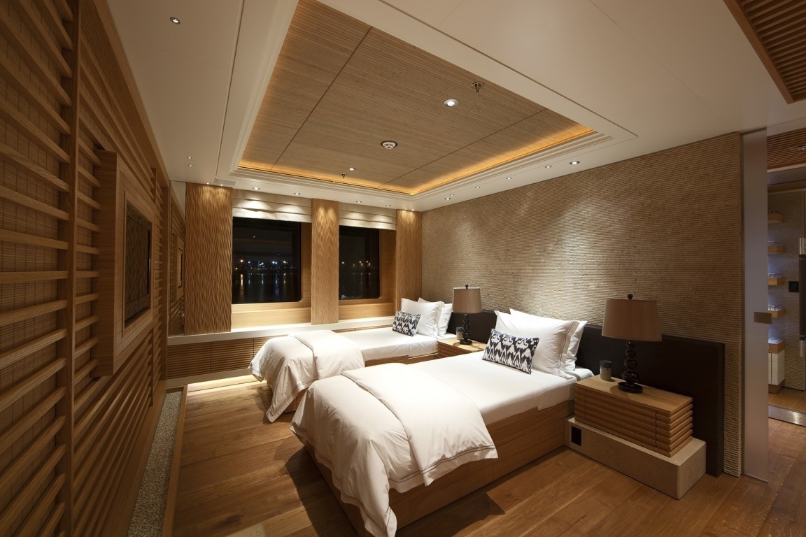 [73m-Yacht-NAIA]-6378-188.jpg