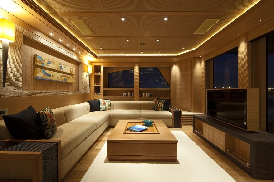 [73m-Yacht-NAIA]-6378-232.jpg