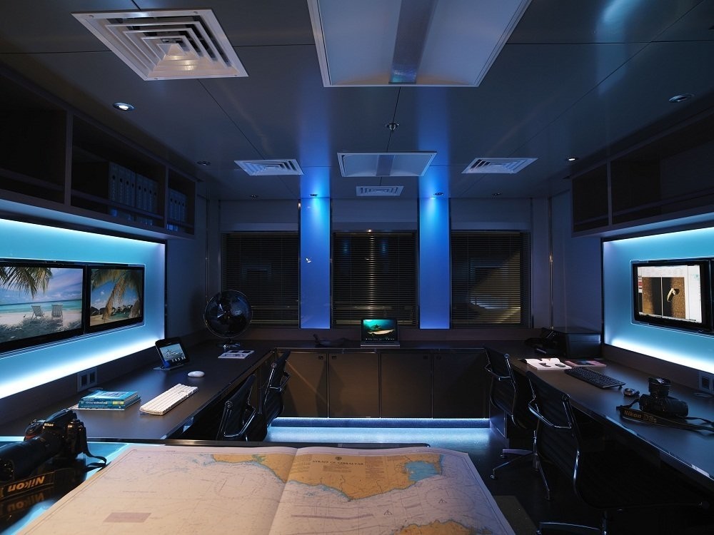 [73m-Yacht-NAIA]-6378-262.jpg