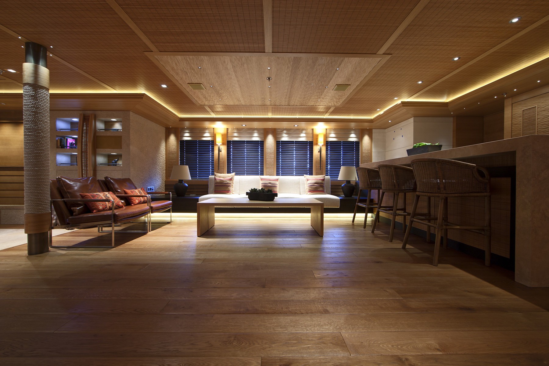 [73m-Yacht-NAIA]-6378-326.jpg