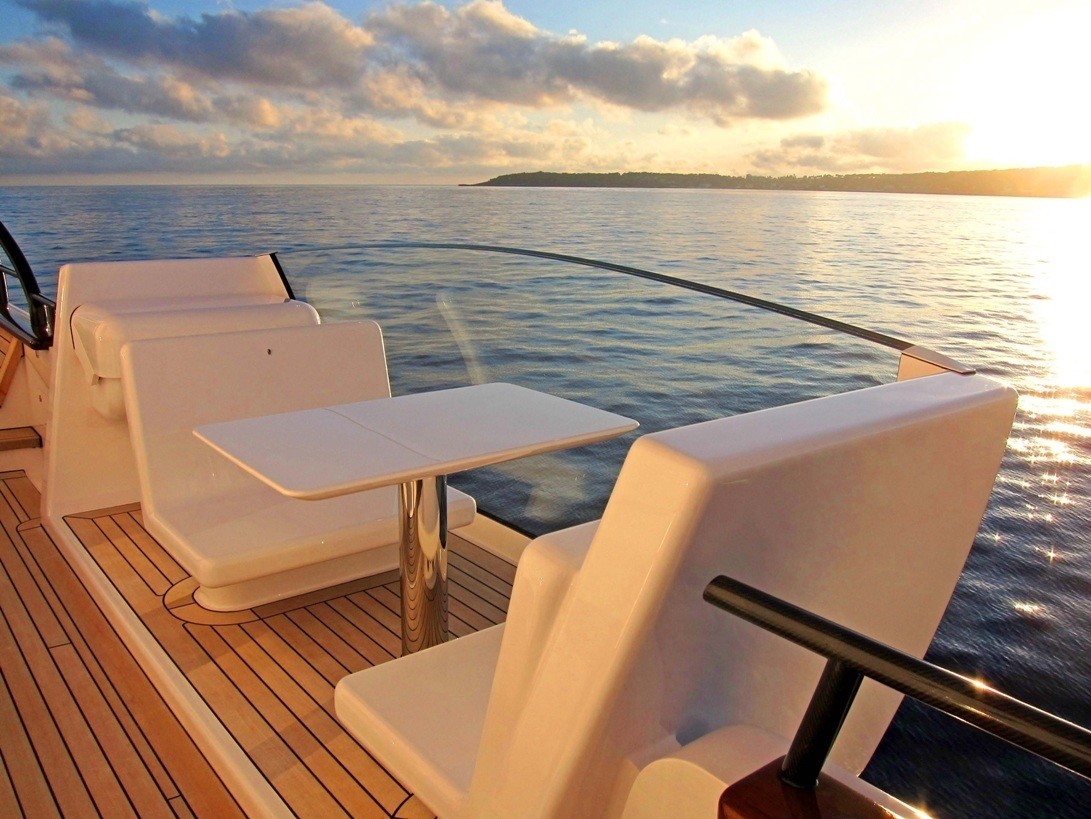 [81m-Yacht-AIR]-6185-144.jpg