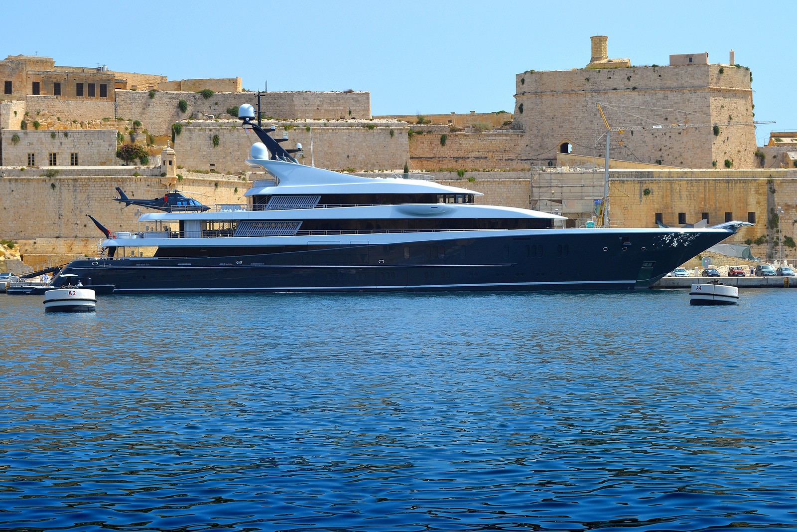 [90m-Yacht-PHOENIX-2]-6052-130.jpg