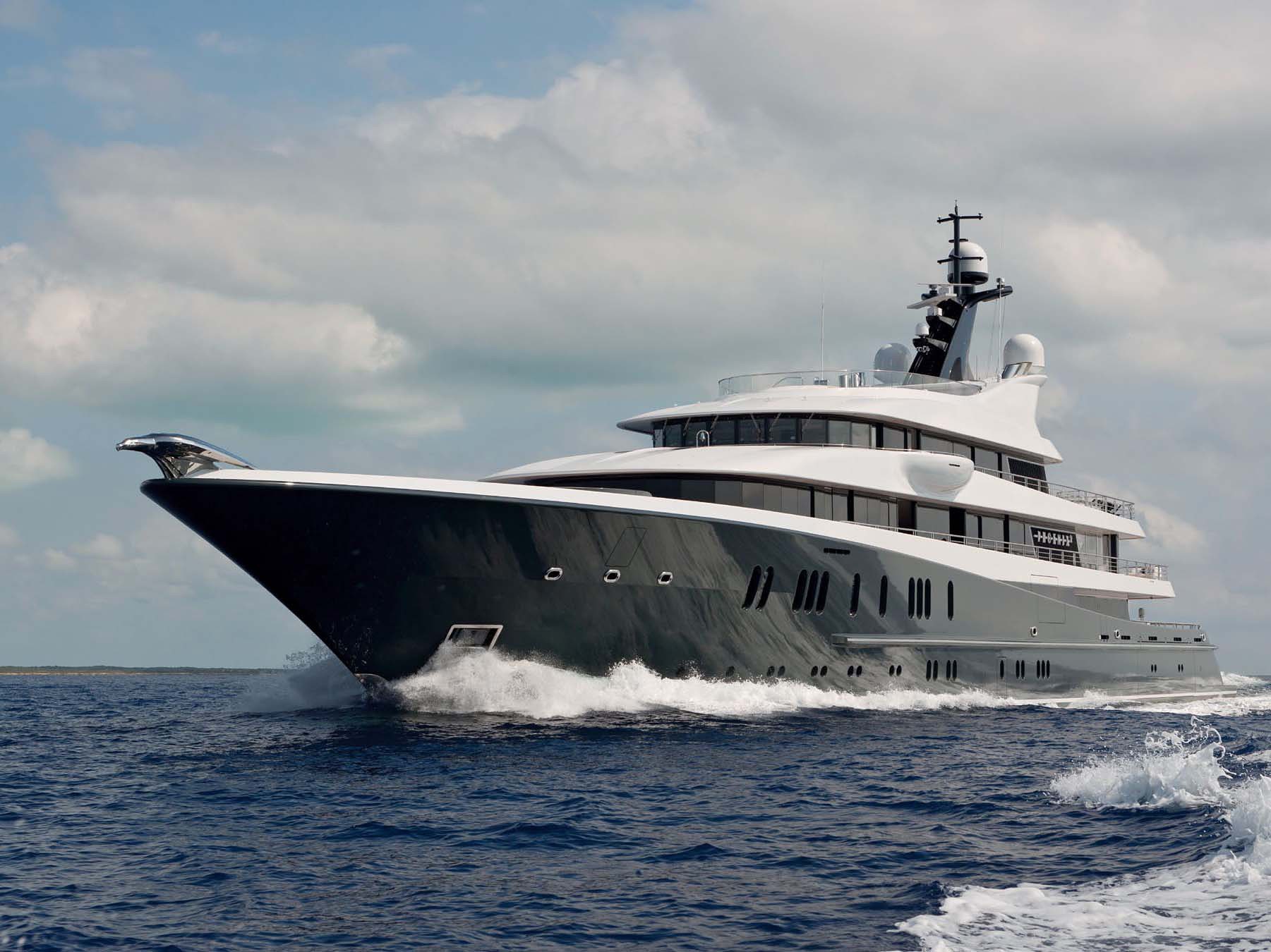 [90m-Yacht-PHOENIX-2]-6052-144.jpg