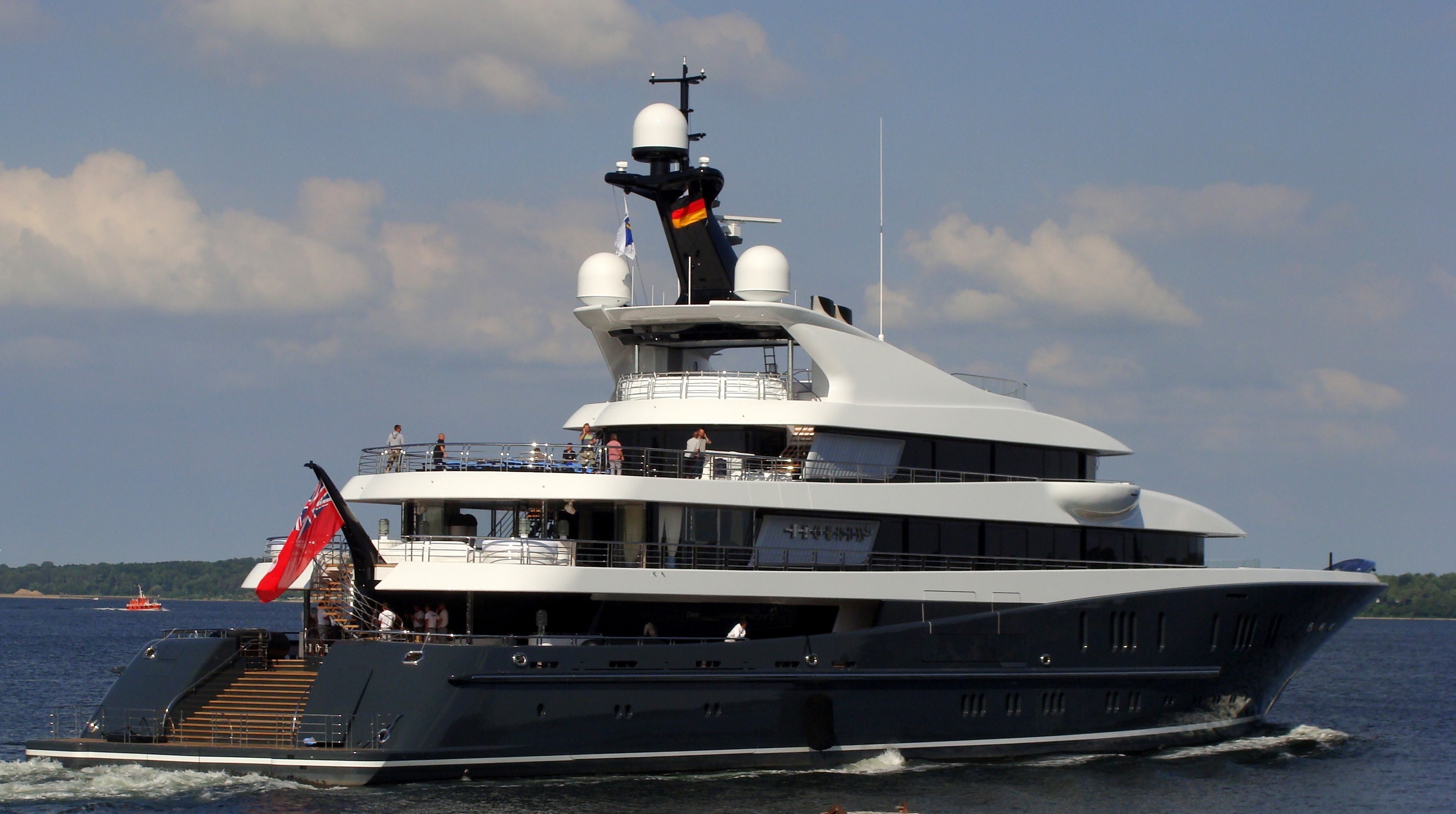 [90m-Yacht-PHOENIX-2]-6052-207.jpg