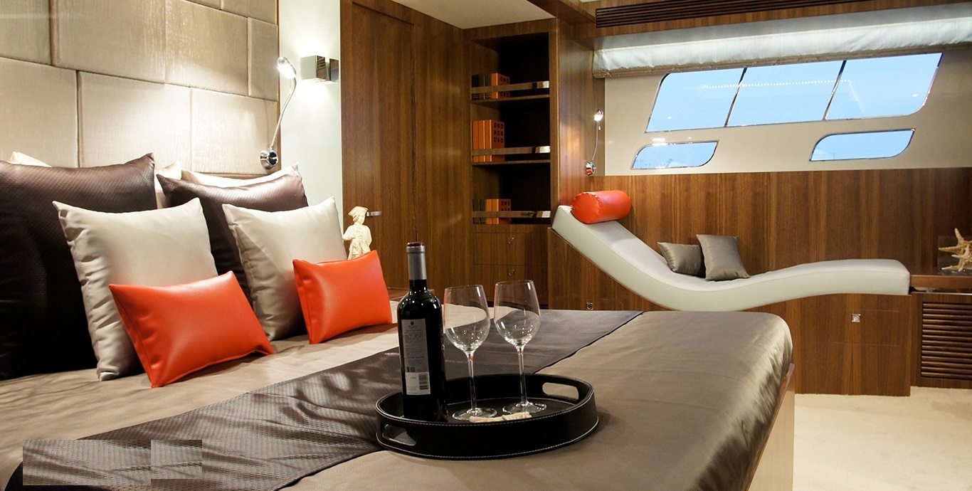 [MOTOR-YACHT-AMADEUS]-6504-5.jpg