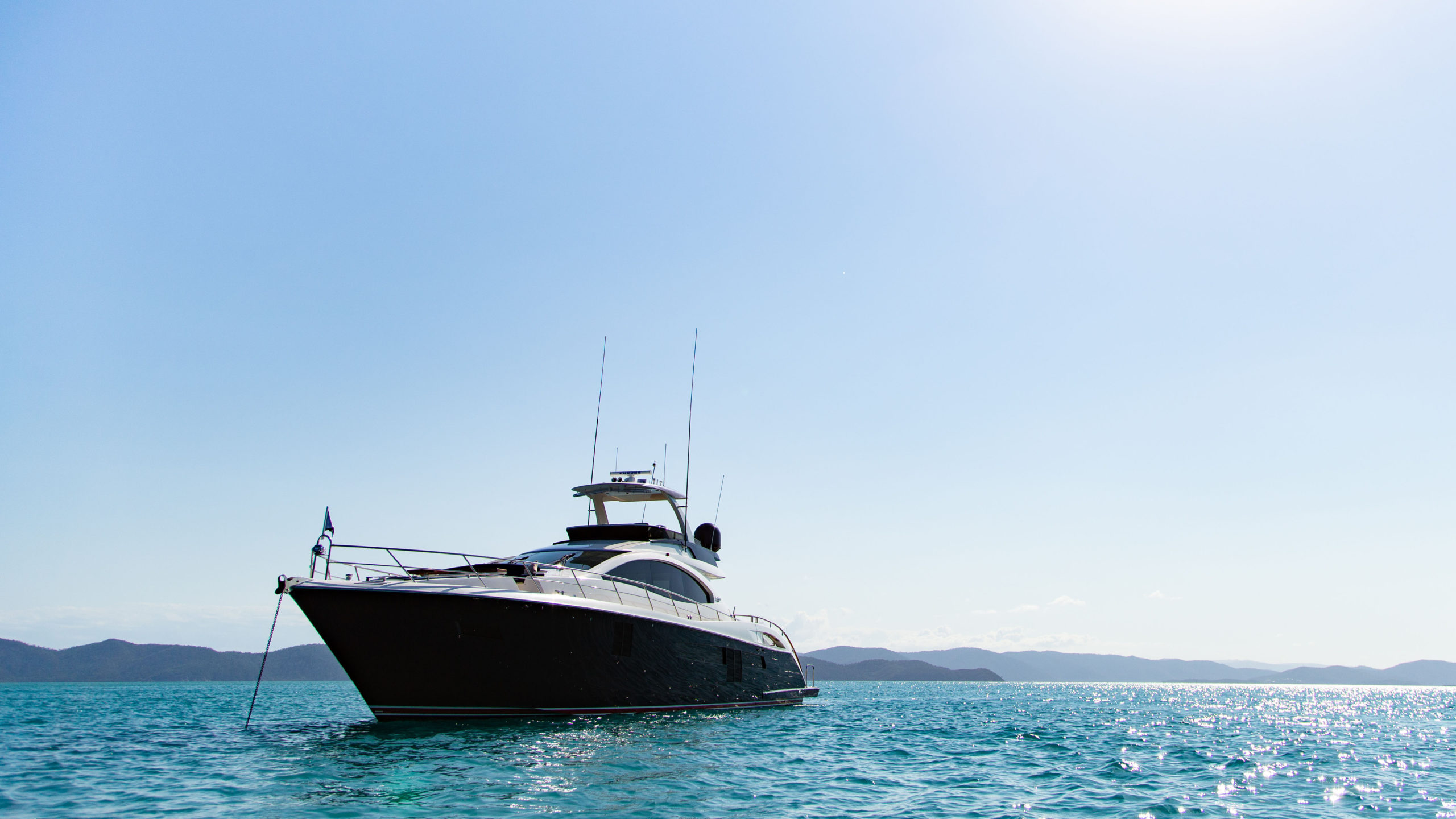 [MOTOR-YACHT-AWOL]-6543-2.jpg