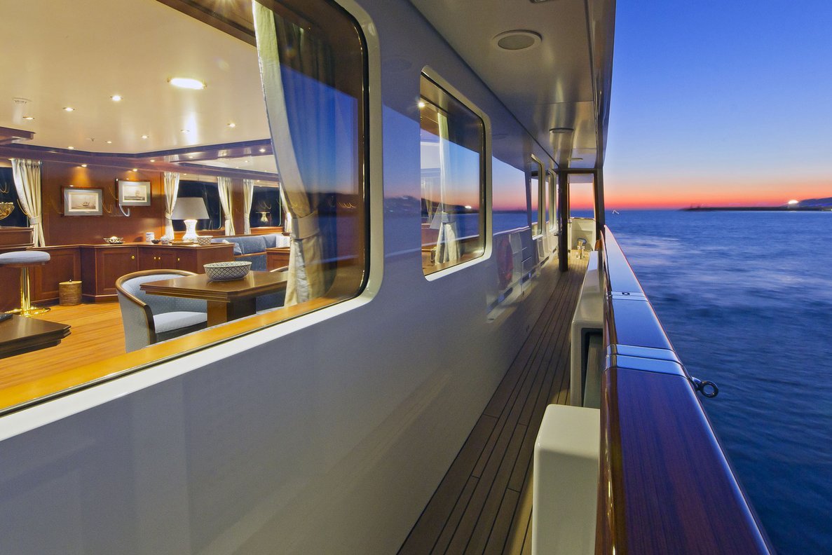 [MOTOR-YACHT-AXANTHA-II]-6479-21.jpg