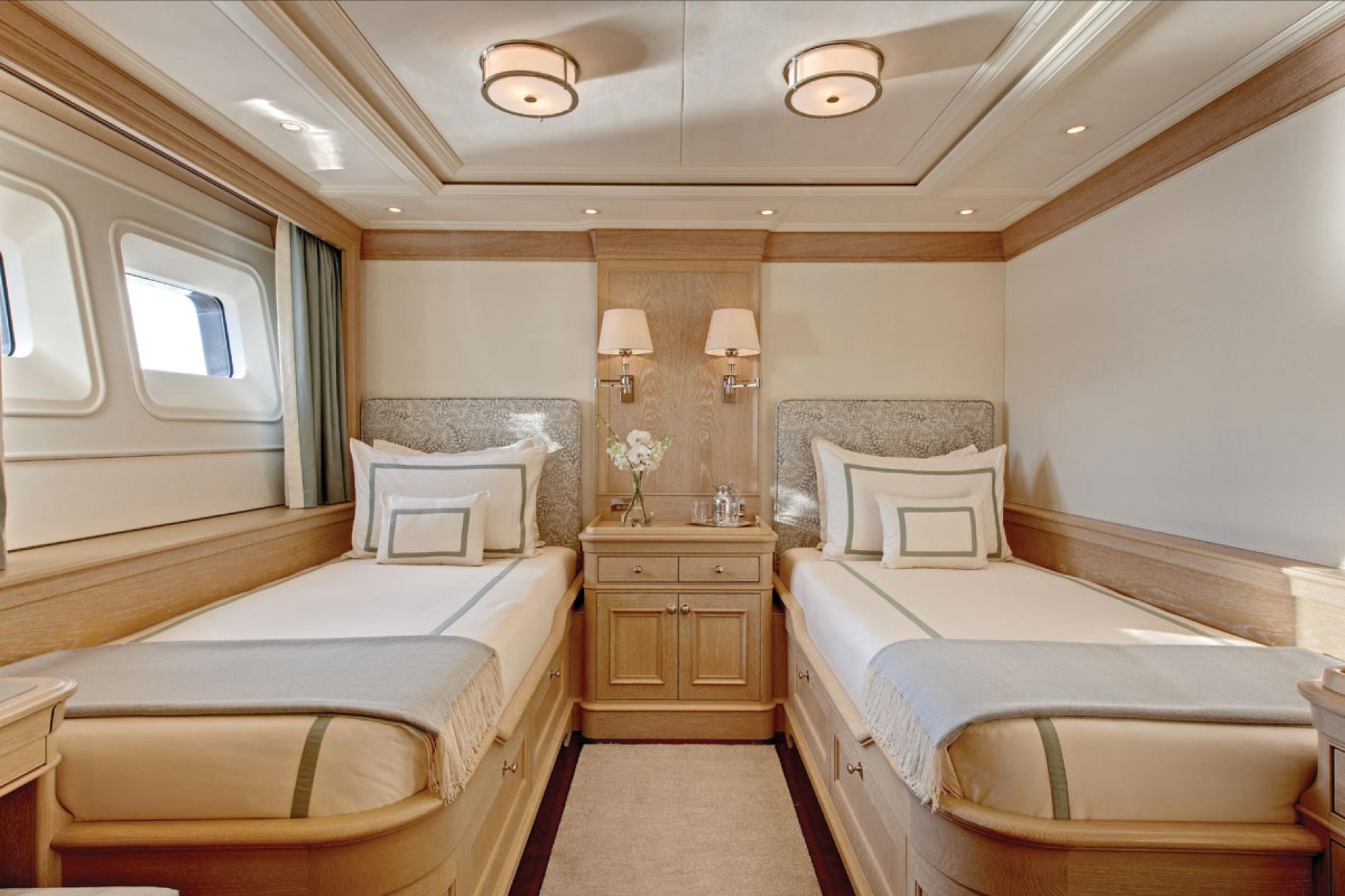 [MOTOR-YACHT-CALLIOPE]-6407-9.jpg