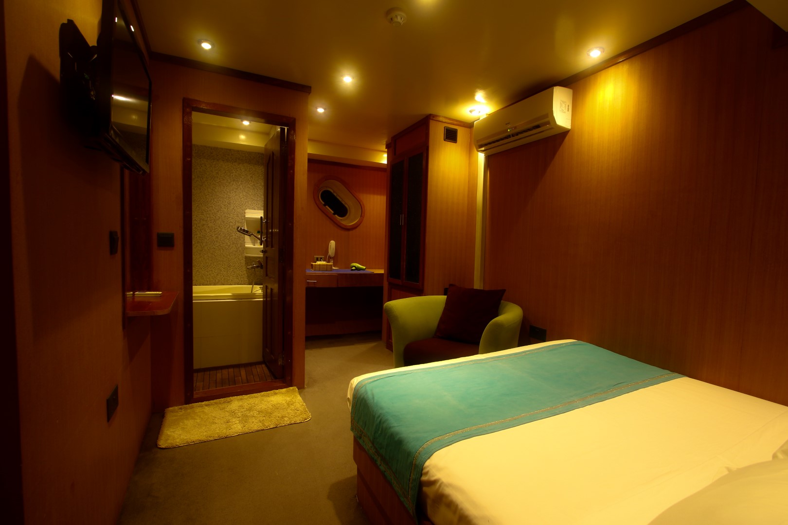 [MOTOR-YACHT-MALDIVE-MOSIAQUE]-6376-22.jpg