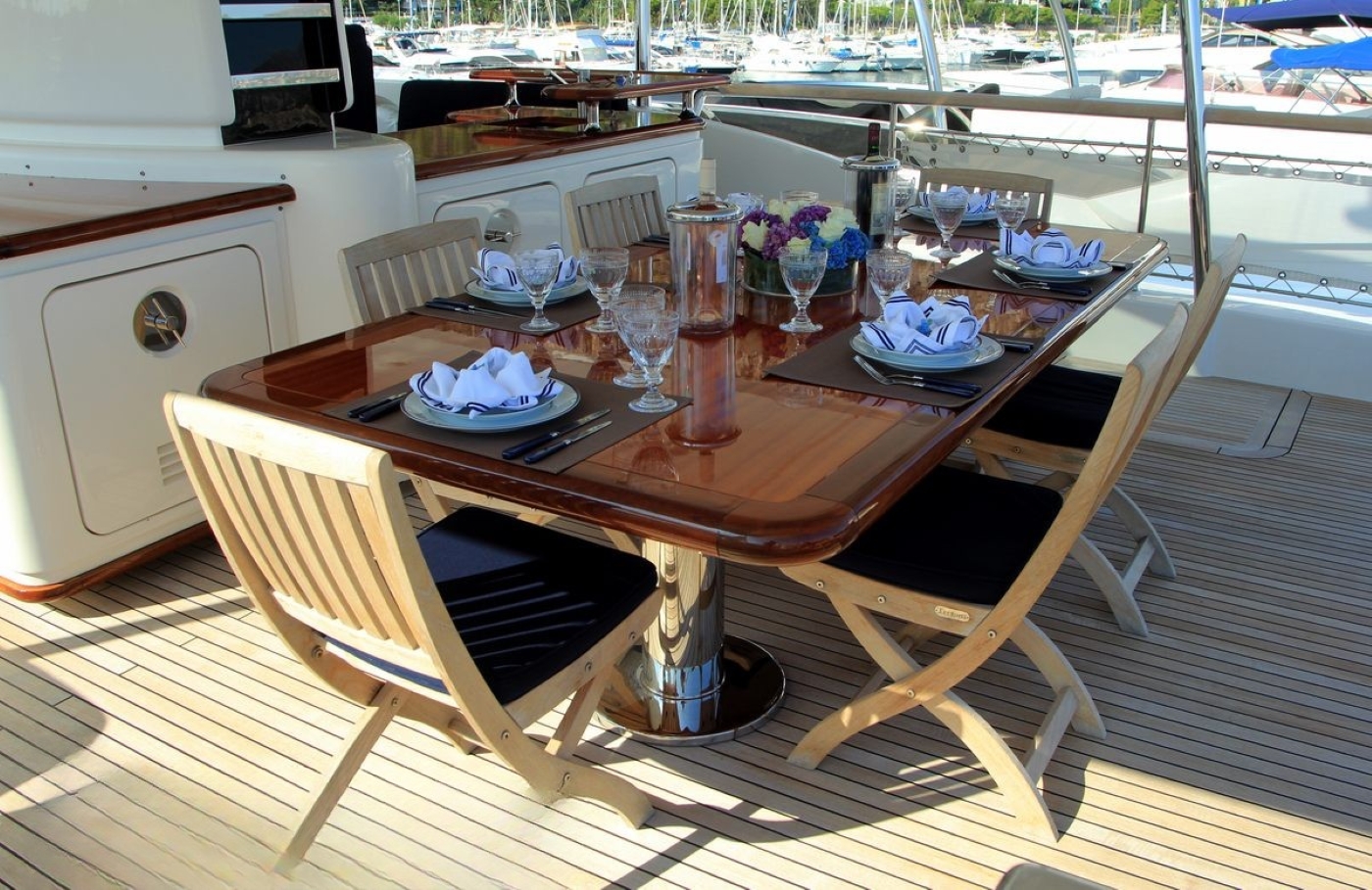 [MOTOR-YACHT-MIA-ROCCA-IX]-6457-10.jpg