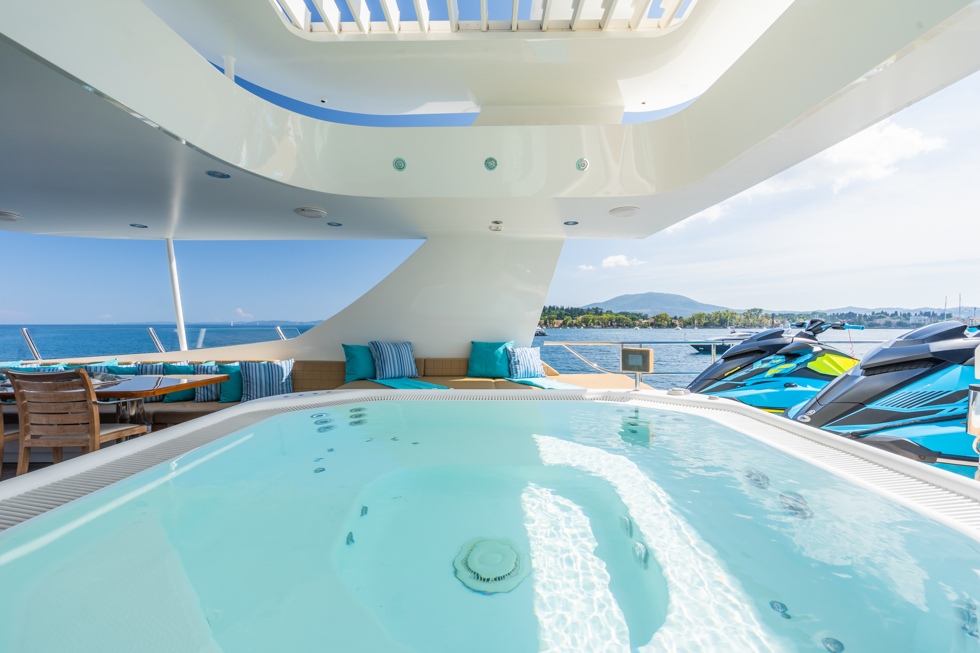 [MOTOR-YACHT-SOFIA-III]-6331-17.jpg