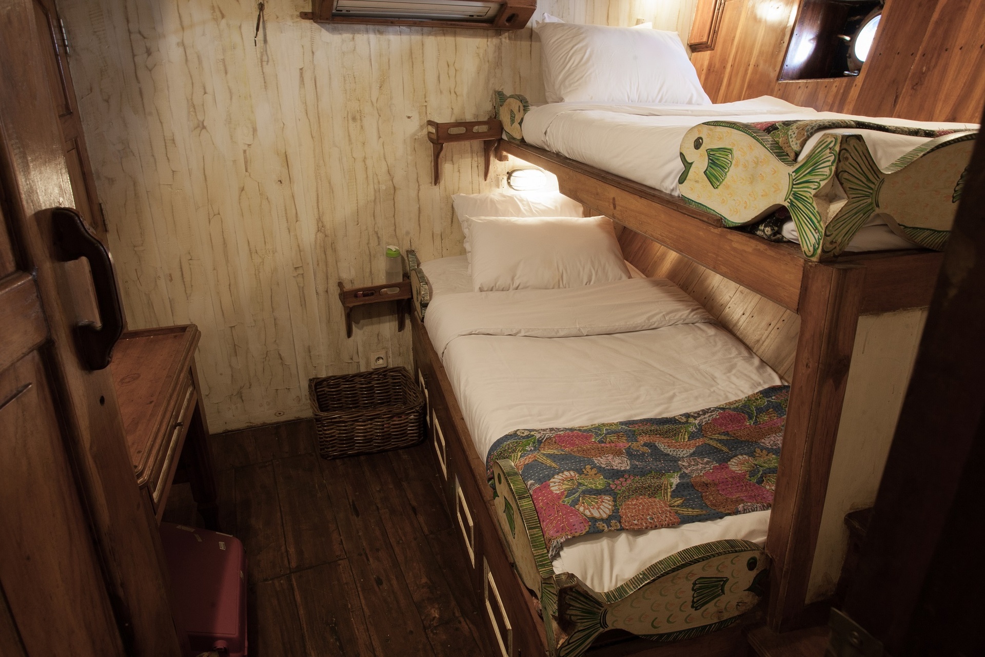 [TIGERBLUE]-6111-18.jpg
