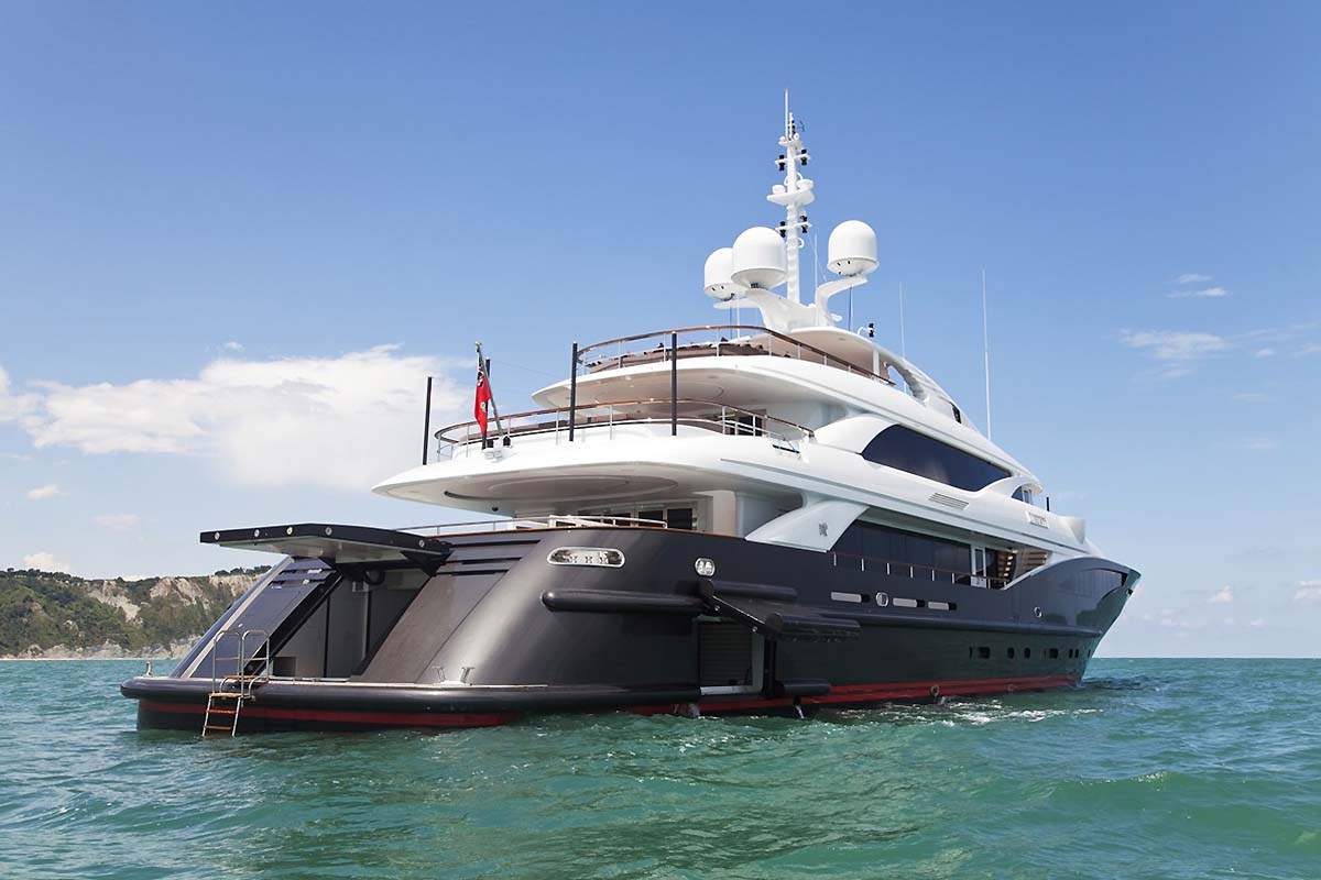 05-Liberty-ISA-anchor-aft.jpg