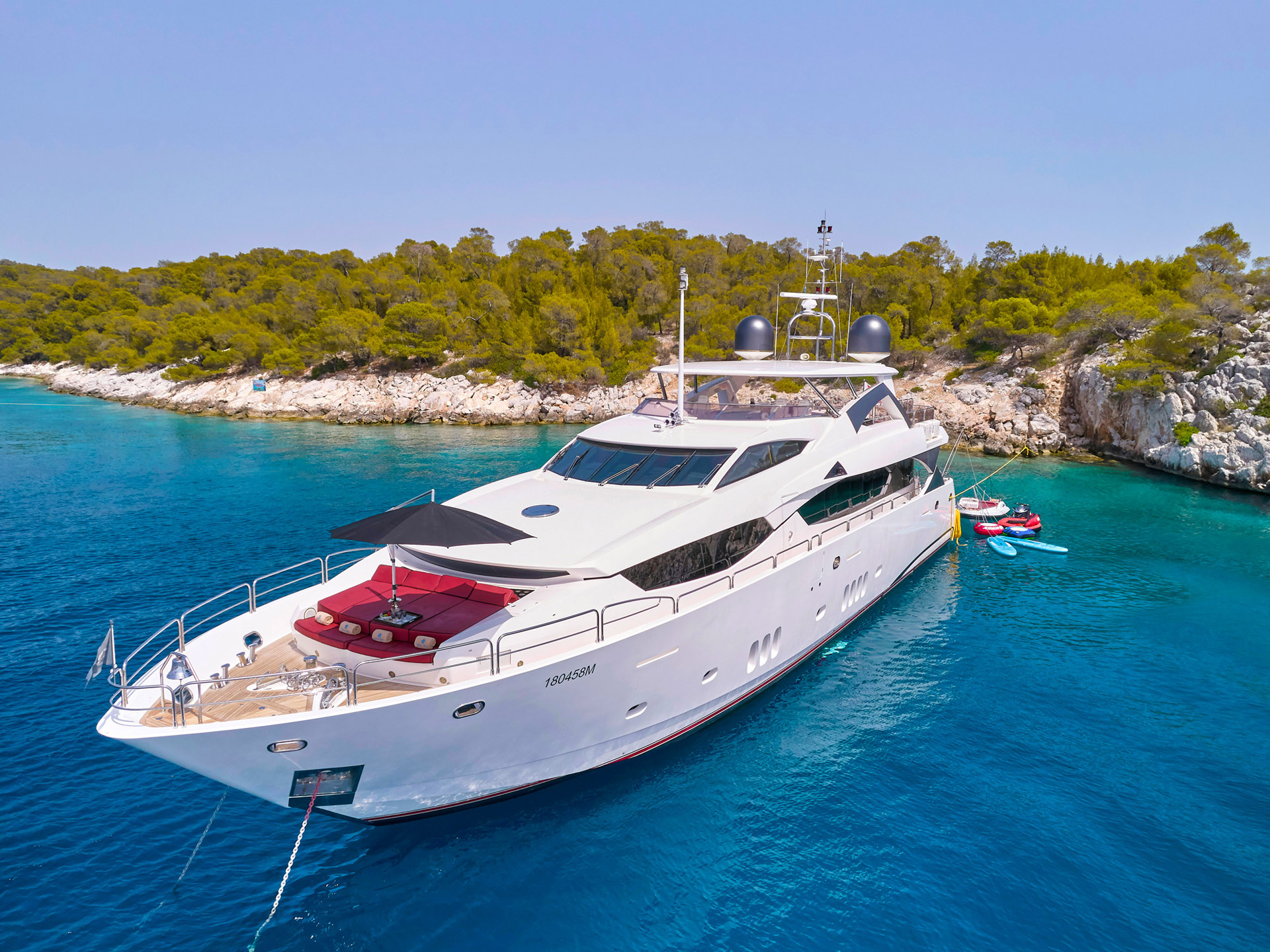 1.1 Super yacht WHITE PEARL I.jpg