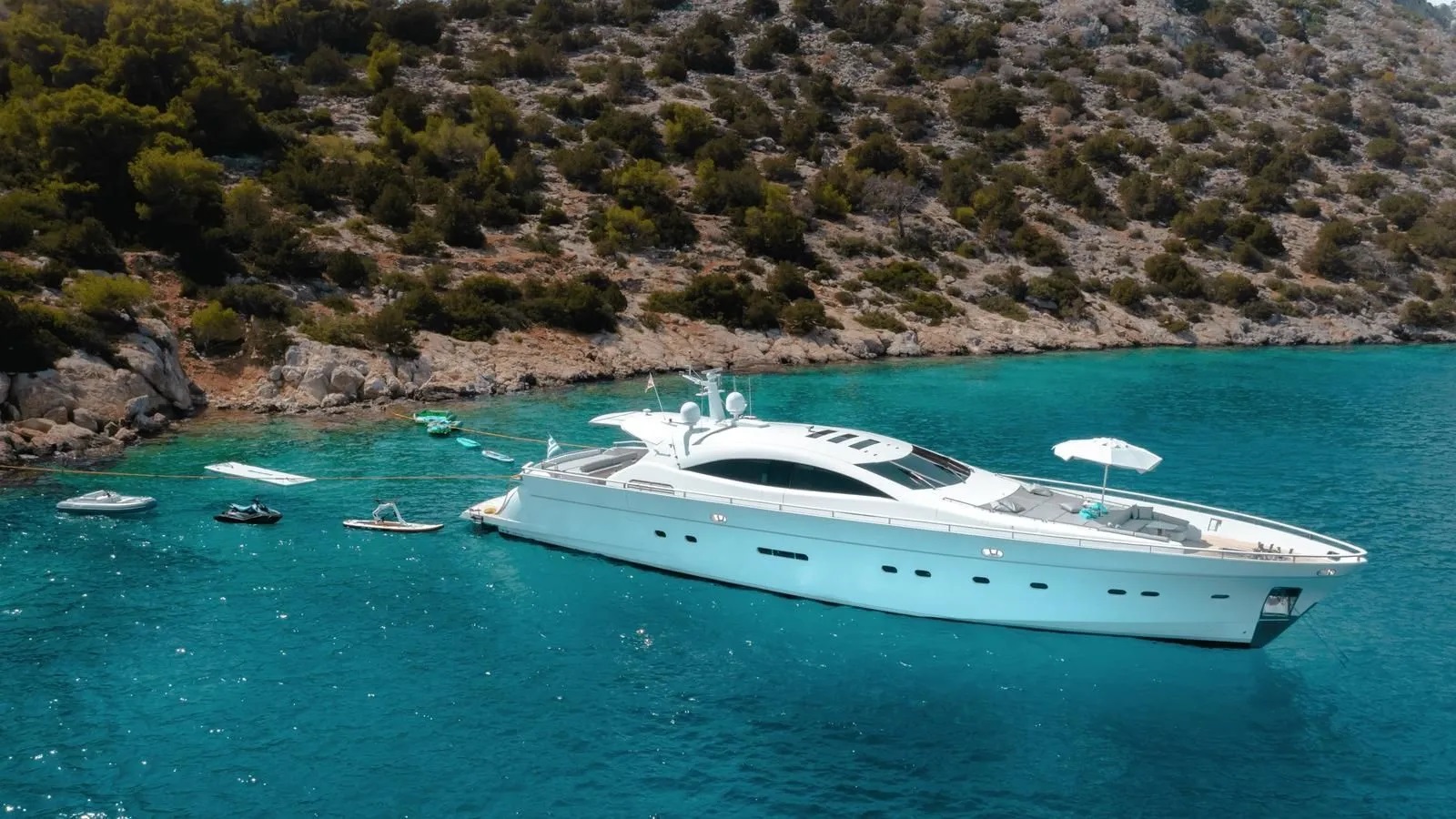 103 Motor yacht MAC.jpg