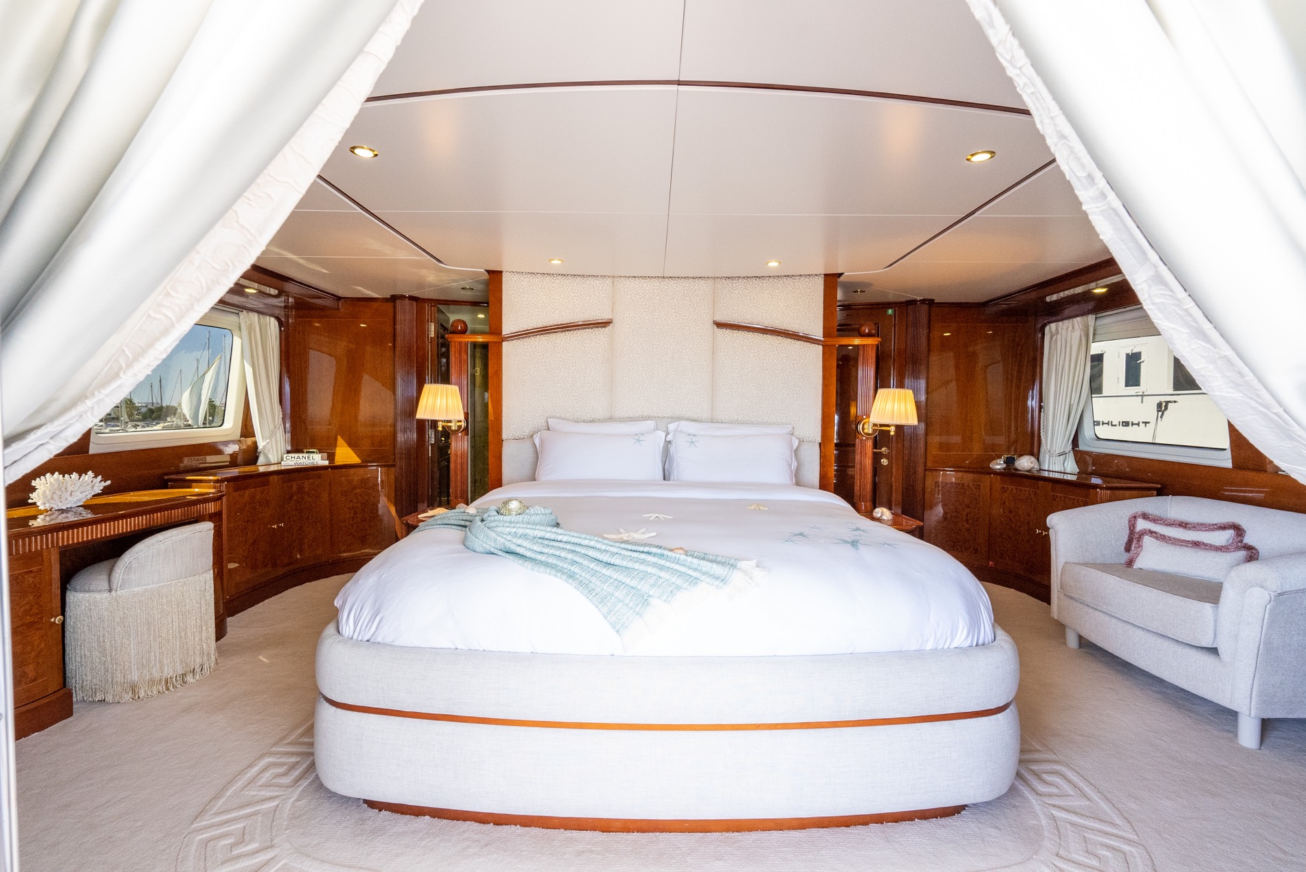 402 Guest suite.jpg