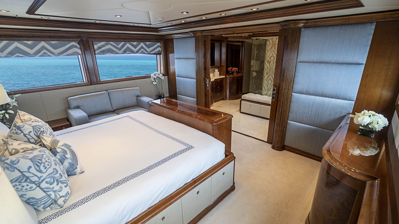 402 Maser suite.jpg