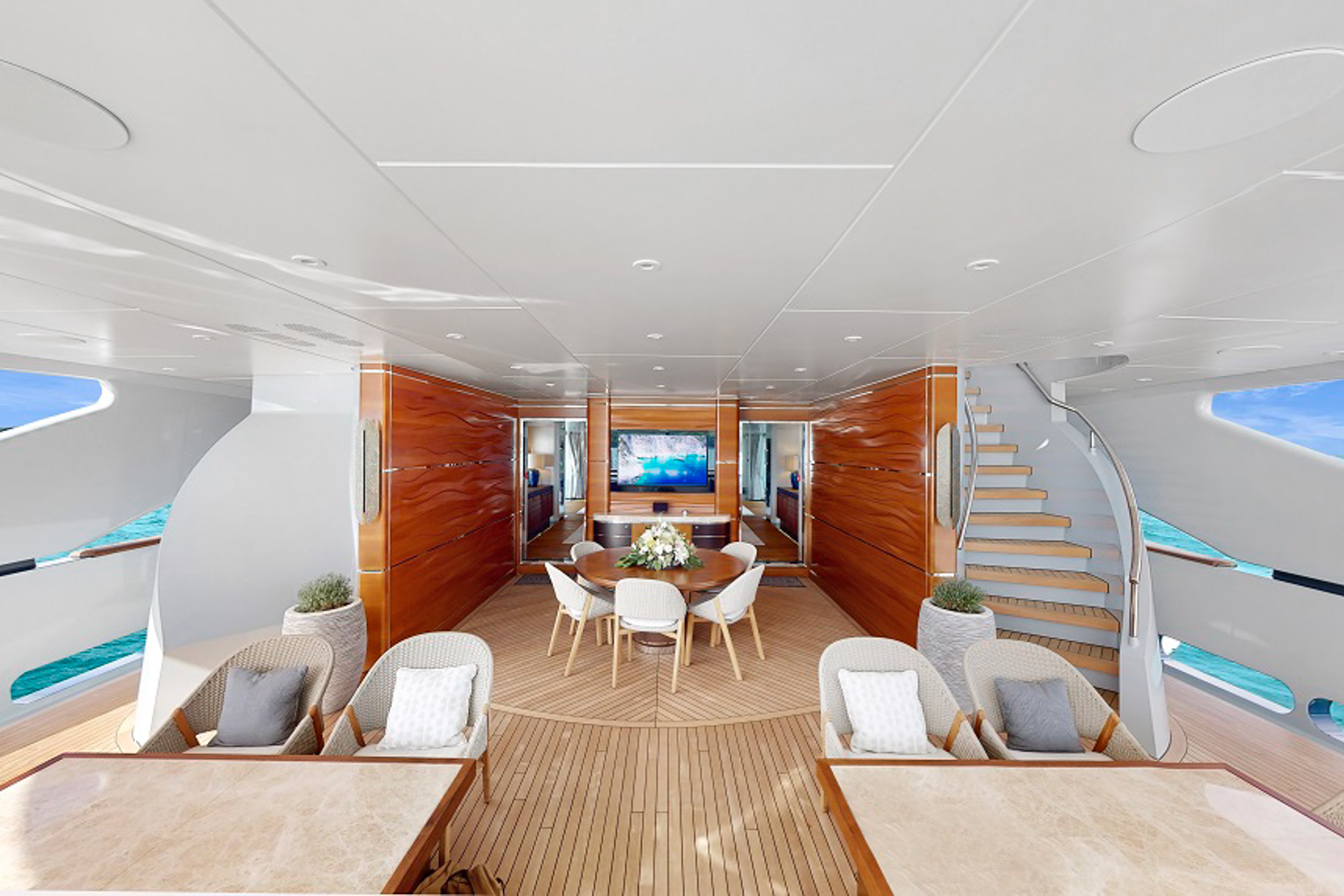 51 Deck Dining Hull View.jpg