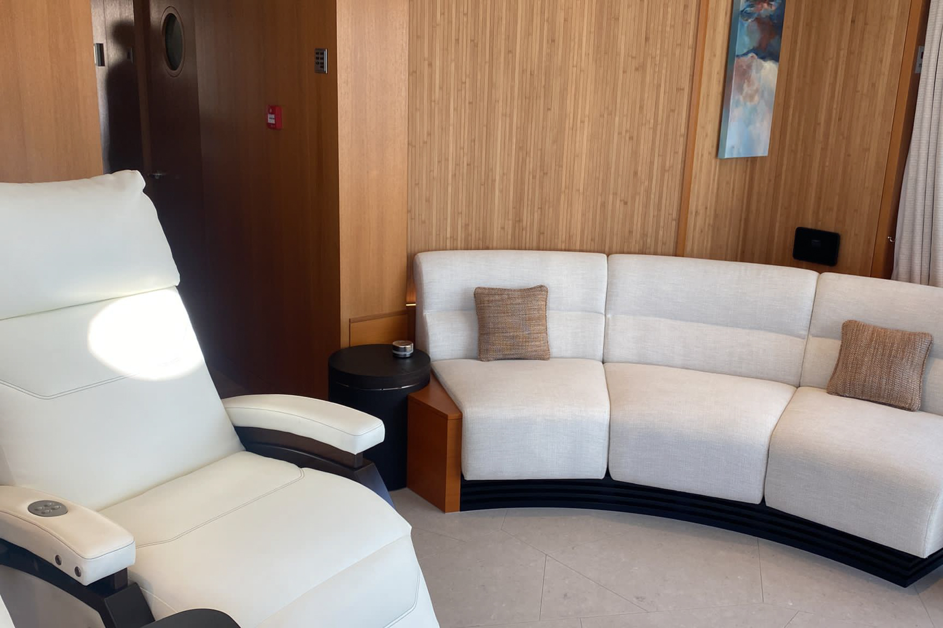 64-Main Deck Suite.jpg