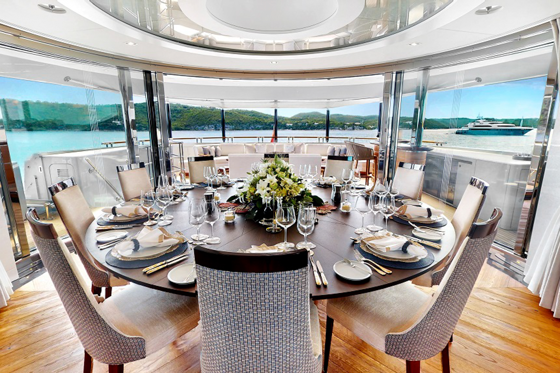 75 Hull Deck Dining 2.jpg