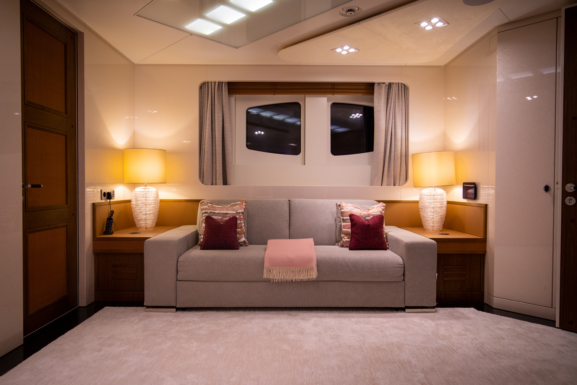 91 VIP Cabin.jpg