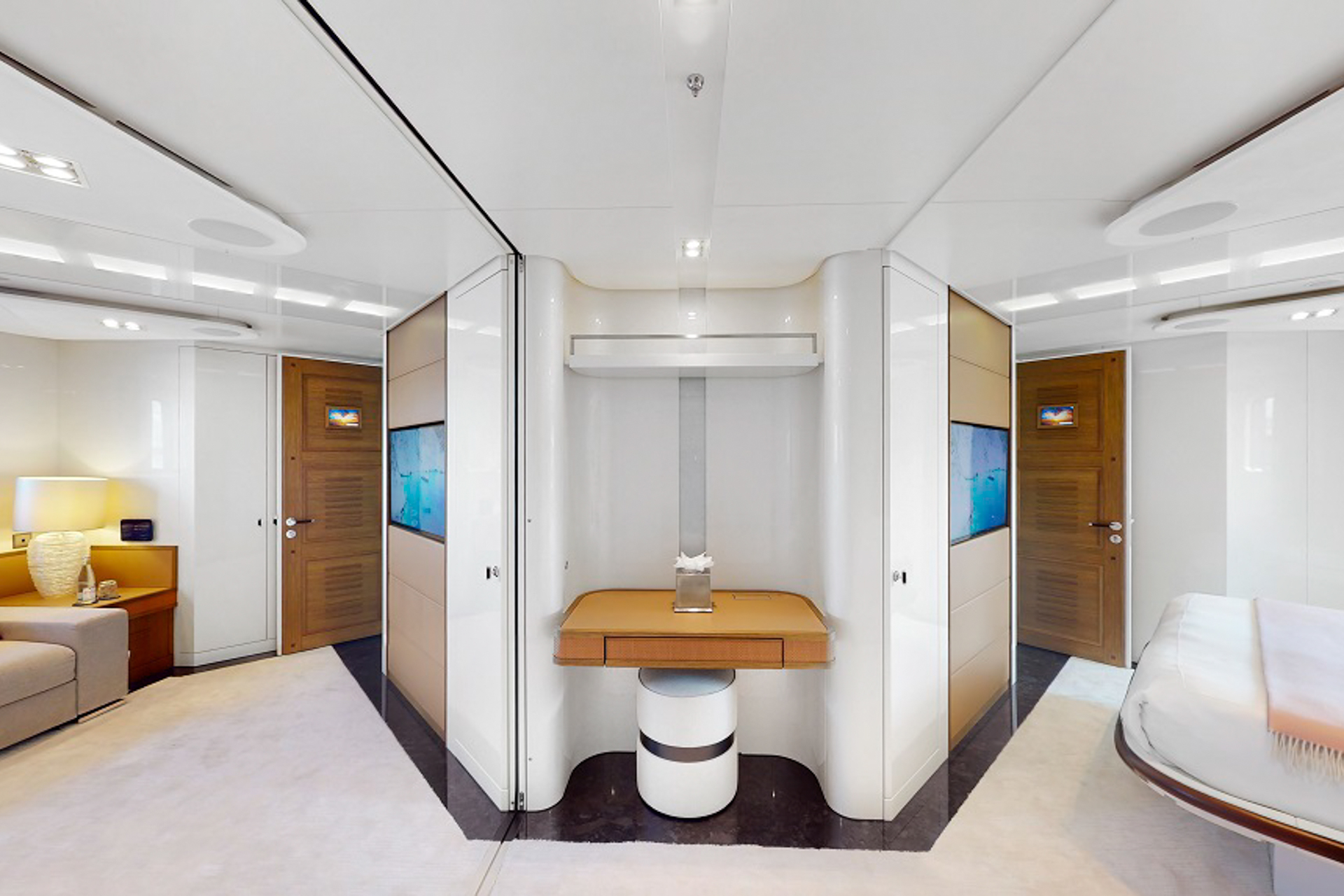 95 Twin Cabin.jpg