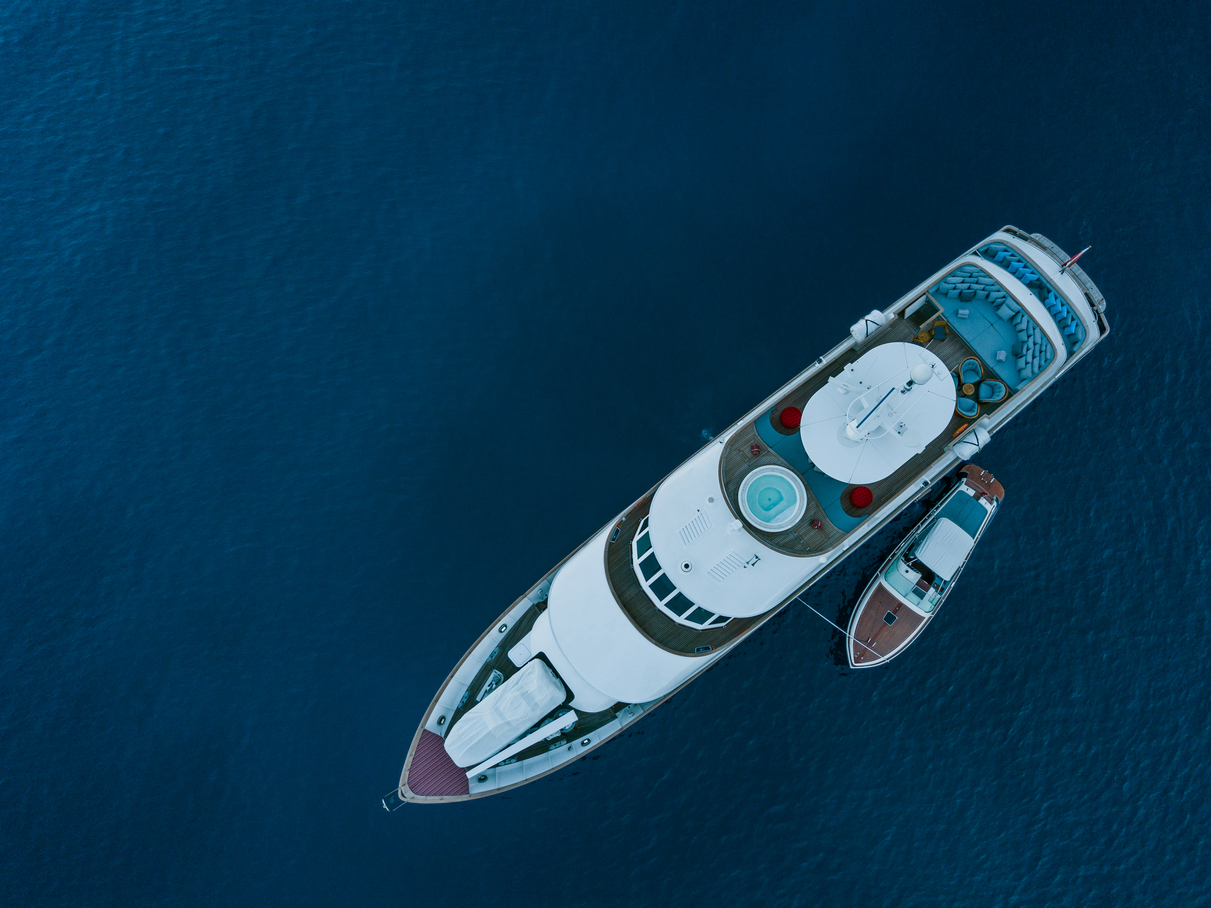 Aerial with tender.jpg