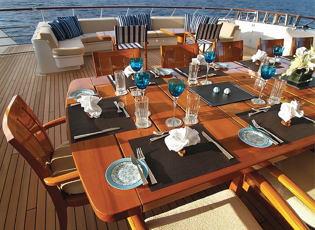 Alfresco dining .jpg