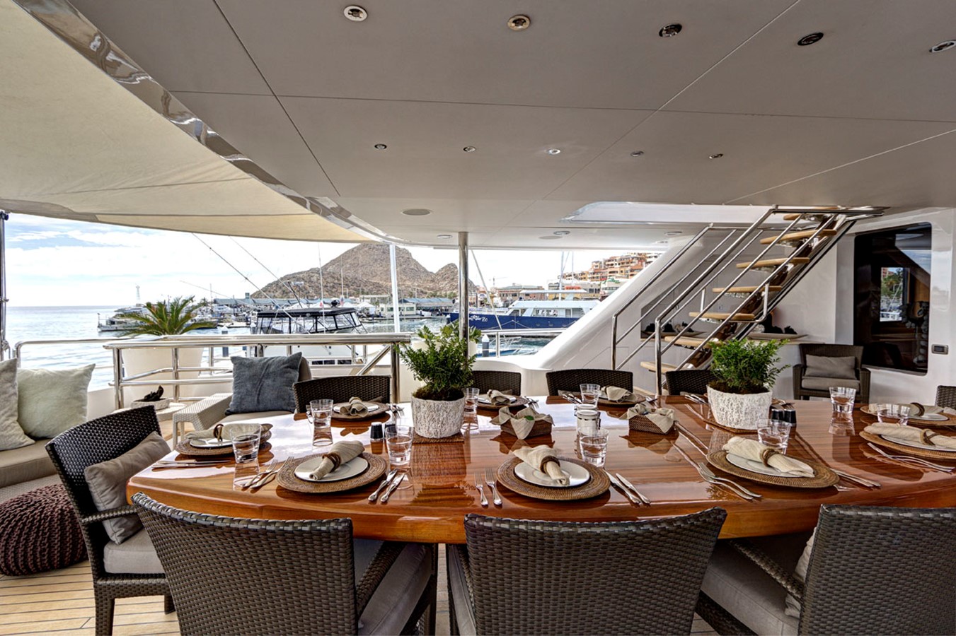 Alfresco dining area  00003.jpg
