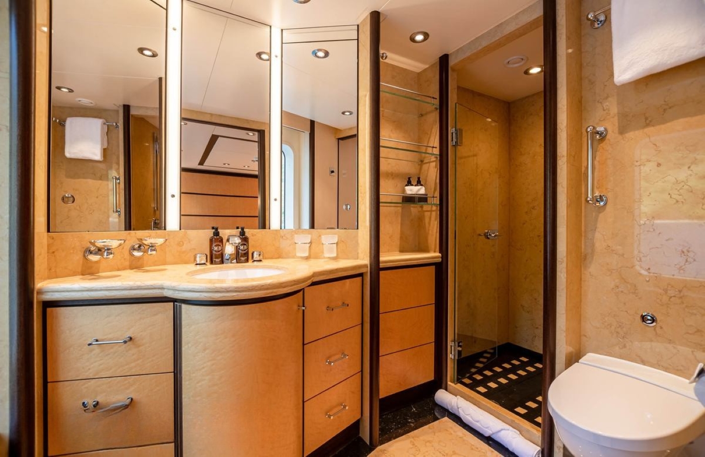 Bathroom Area.jpg