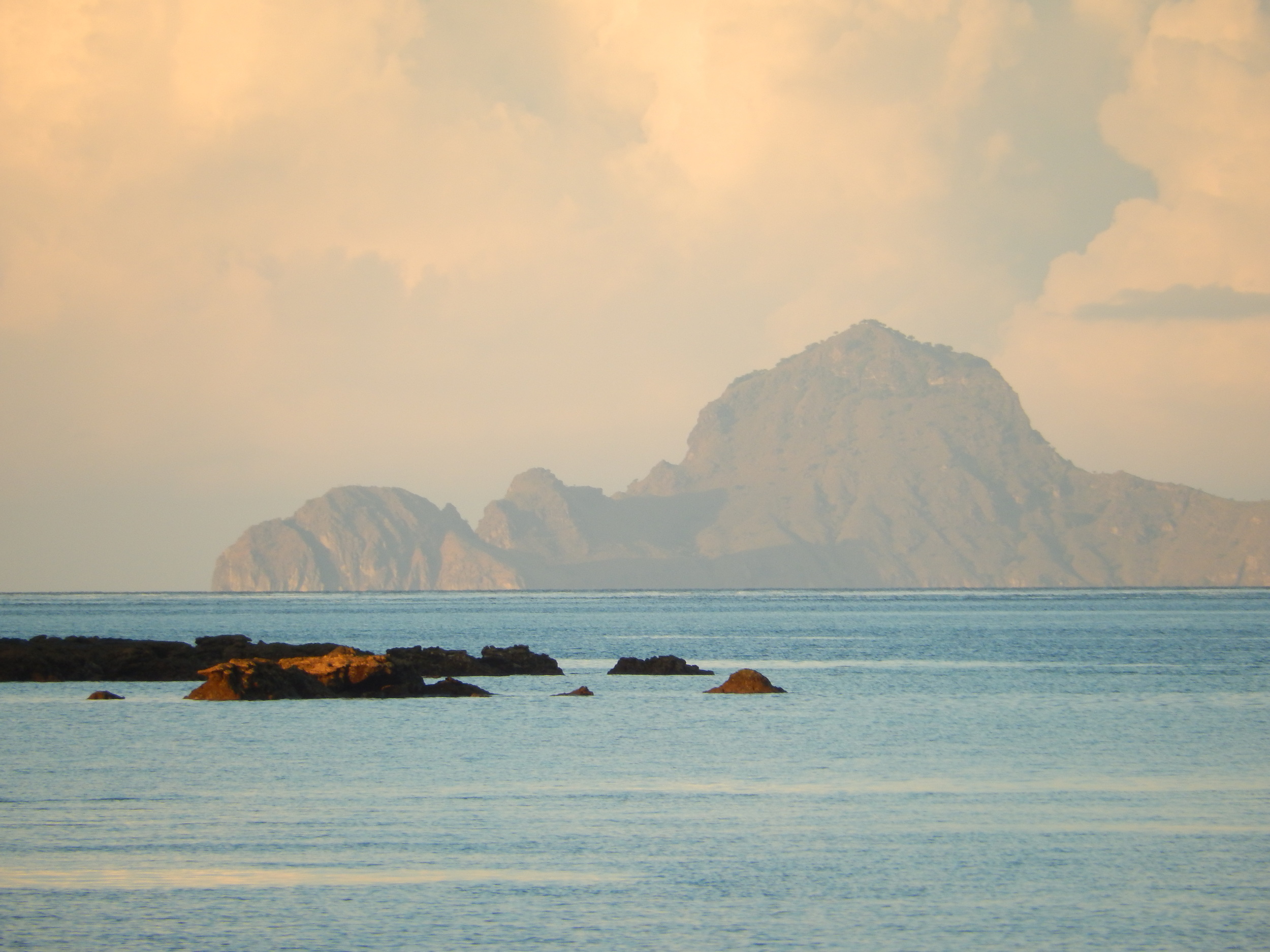 Charter Luxury Sailing Yacht Tiger Blue in the best yachting locations00003.jpg