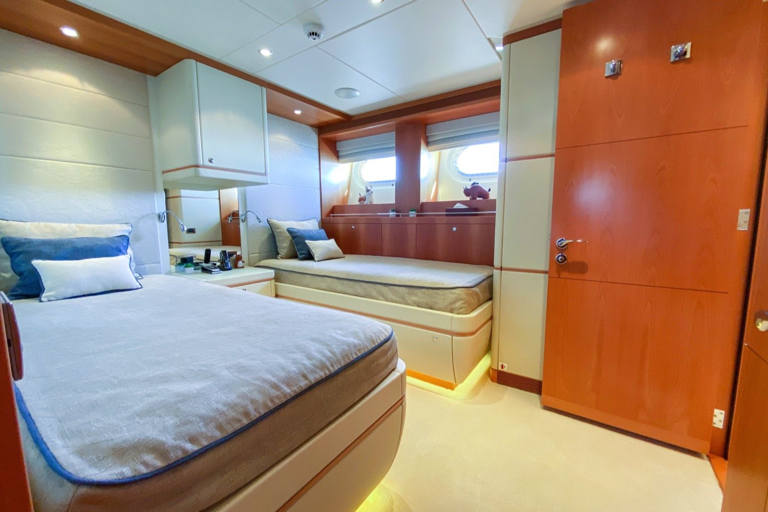 Comfortable twin cabin.jpg