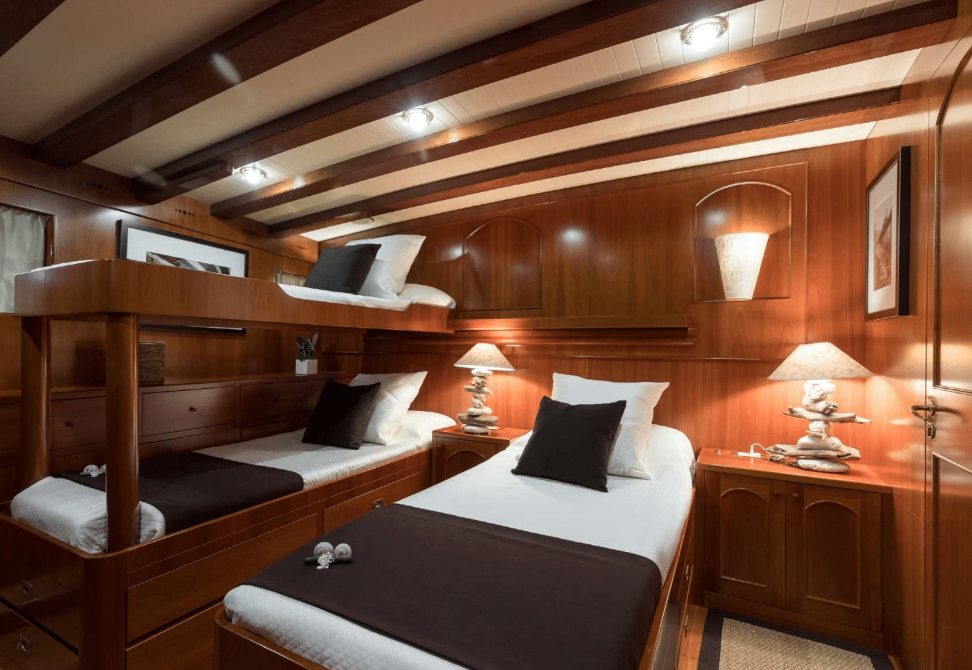 Crew cabin.jpg