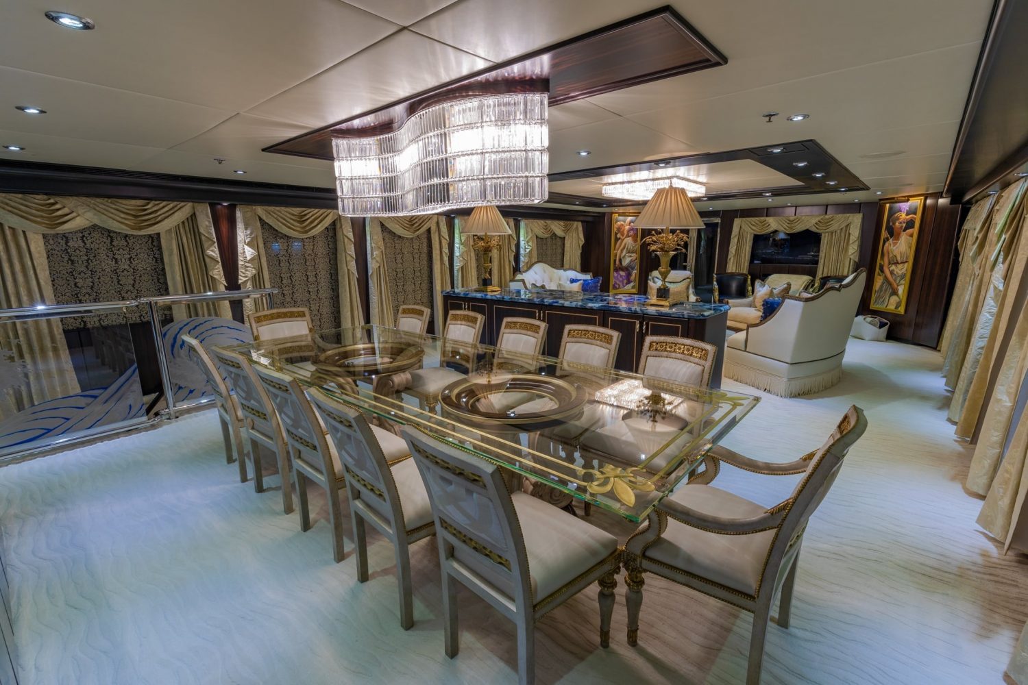 Dining Salon (1).jpg