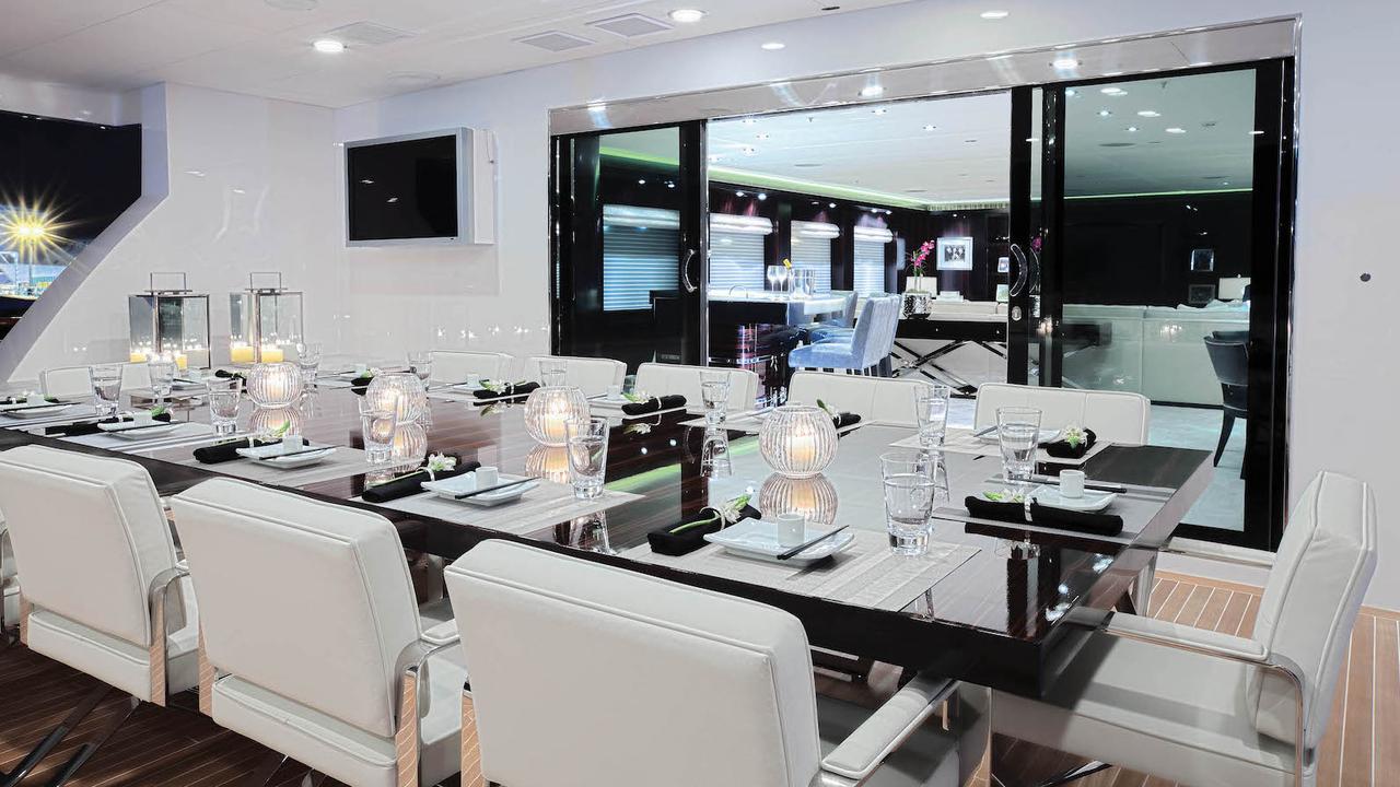 Dining area  00001.jpg
