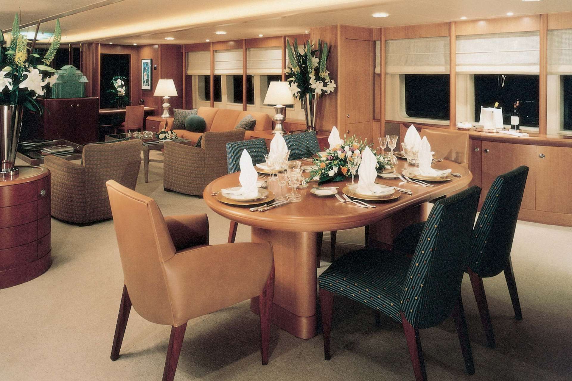 Dining_Area.jpg