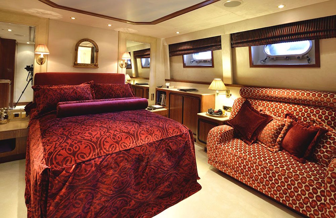Double Guest Cabin.jpg