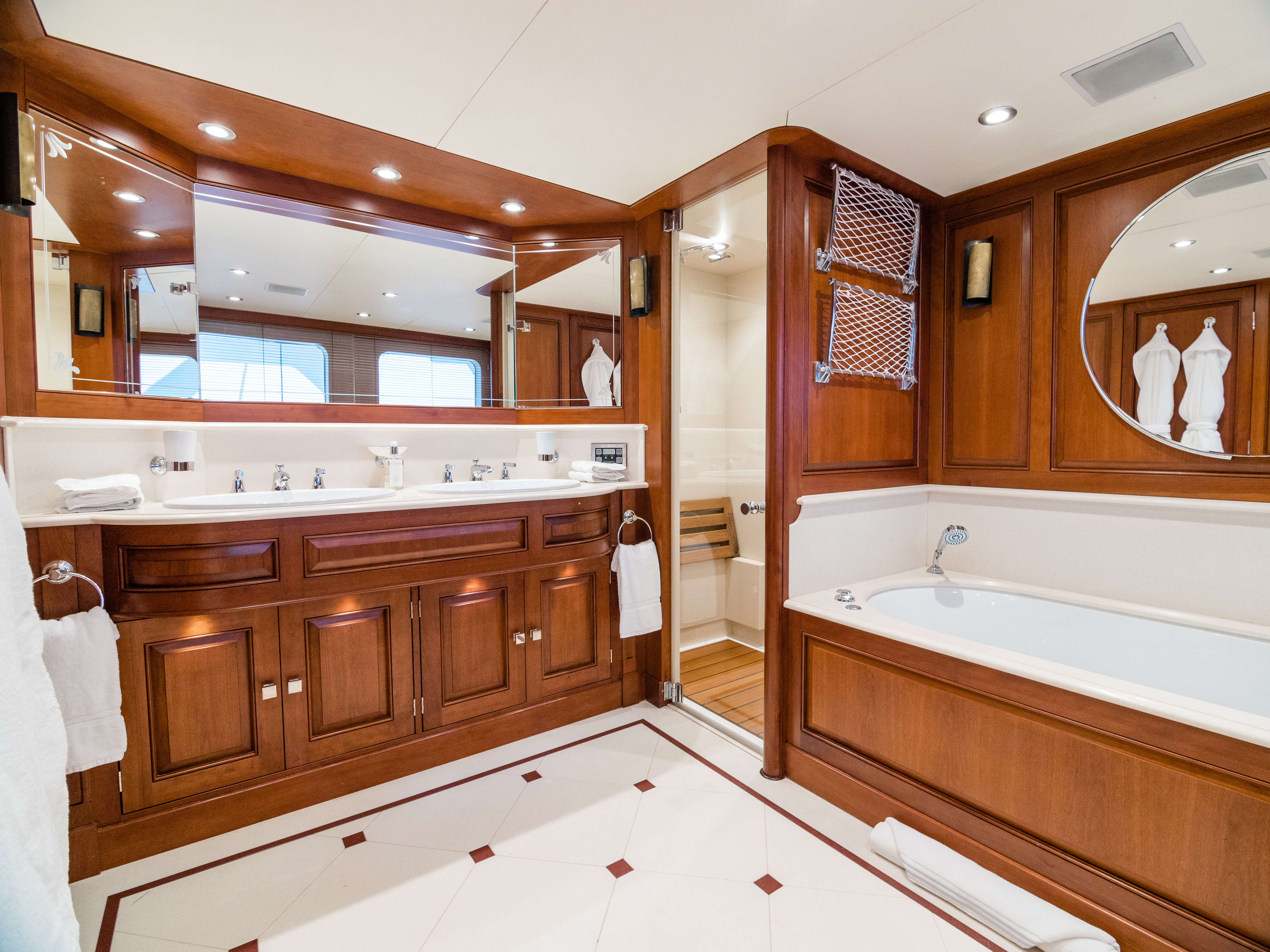 Elegant ensuite bathroom.jpg