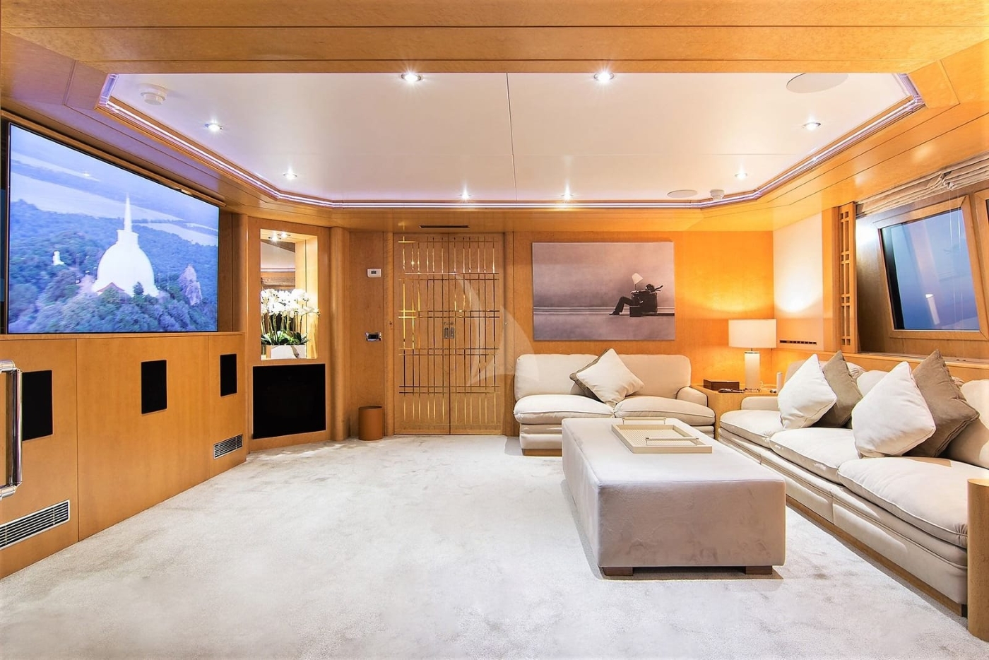 Entertainment Area .jpg