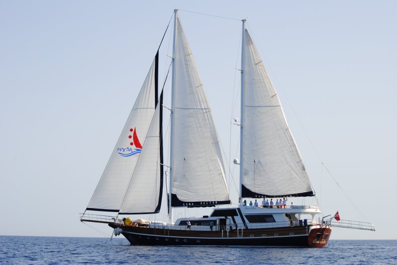 Esma Sultan - exterior.jpg